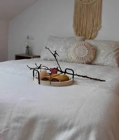 El Picu Apartment *